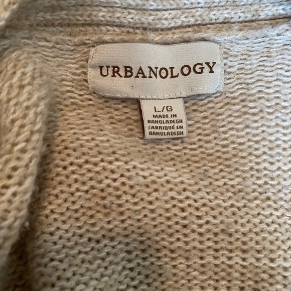 Urbanology Women’s Tan comfy knit cardigan size large - Picture 4 of 4